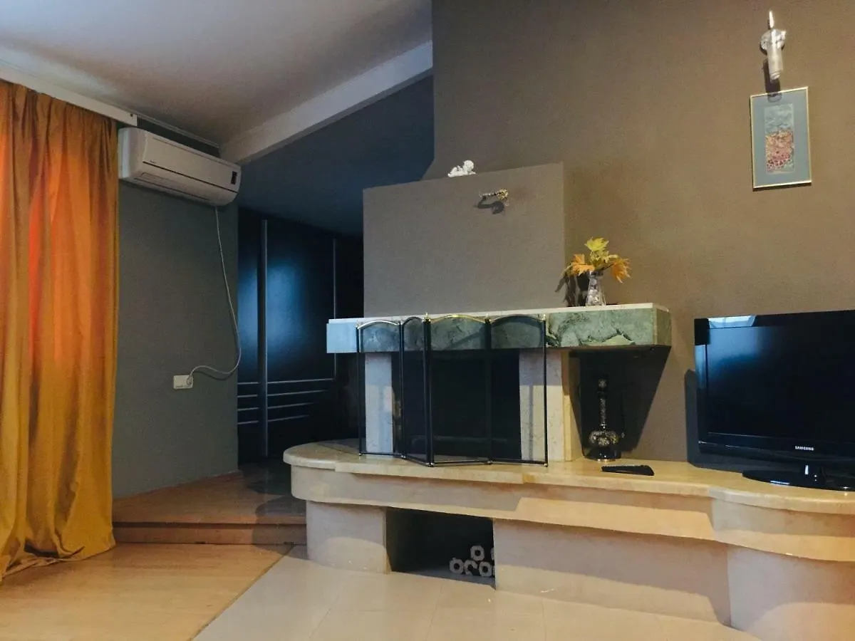 Apartment On Freedom Square Tbilisi